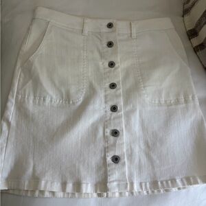 Vince Camuto White A-Line Mini Skirt